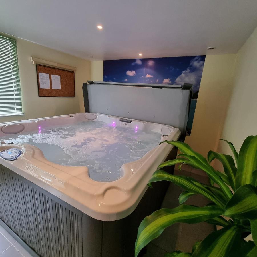 Gite Myrtille 2 A 6 Personnes Avec Spa Et Salle De Jeux Dans La Residence Ventron Eksteriør bilde
